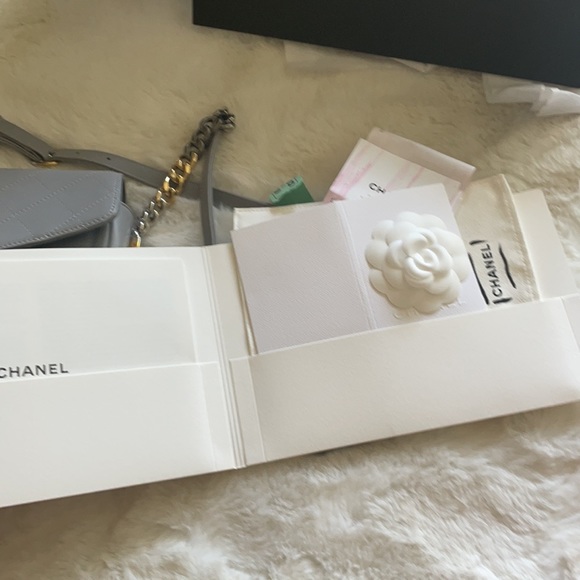 Chanel quilted lambskin leather handbag - Picture 12 of 13